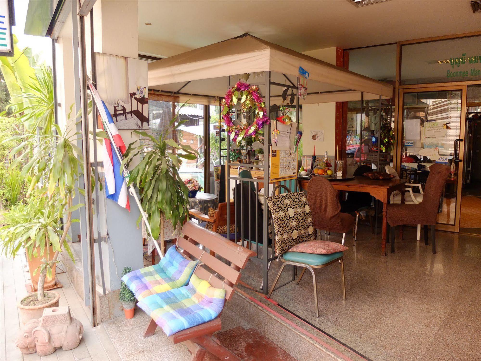 Boonmee Guest House Chiang Mai Ngoại thất bức ảnh